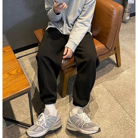 Realtakai RT No. 1456 KNITTED DRAWSTRING SWEATPANTS in Black - Picture 3 of 5